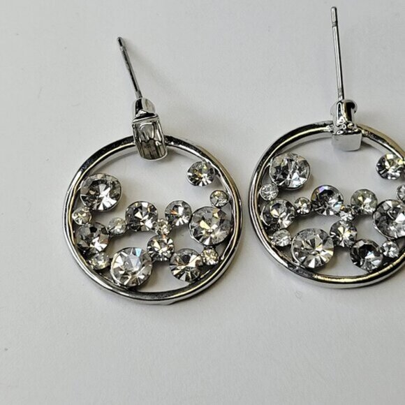 Small Crystal Round Earrings Rhinestone Bridal Small Silvertone Earrings - Picture 6 of 8